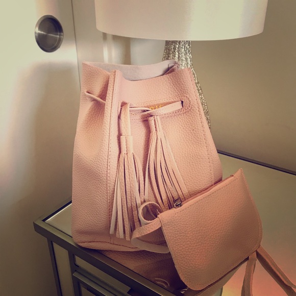 Handbags - Multi way bag& clutch set